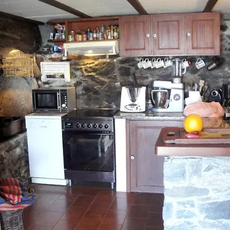 Tatil Evi Sea-view House In With Garden And Terrace Fajã da Ovelha