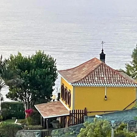 Sea-view House In With Garden And Terrace *