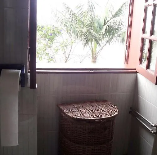 Sea-view House In With Garden And Terrace * Fajã da Ovelha