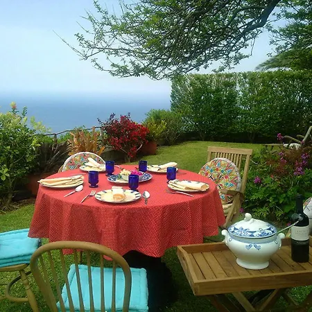 Sea-view House In With Garden And Terrace Semesterbostad *