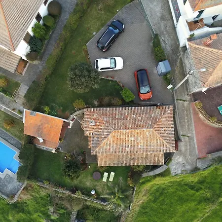 Sea-view House In With Garden And Terrace Faja da Ovelha