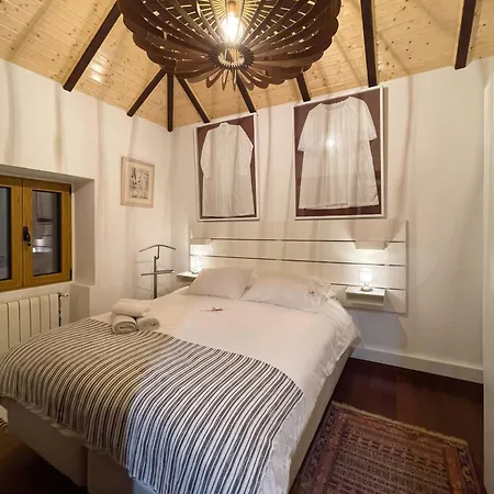 Holiday home Sea-view House In With Garden And Terrace