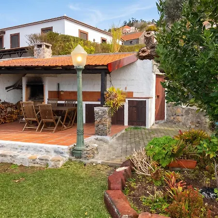 Holiday home Sea-view House In With Garden And Terrace *