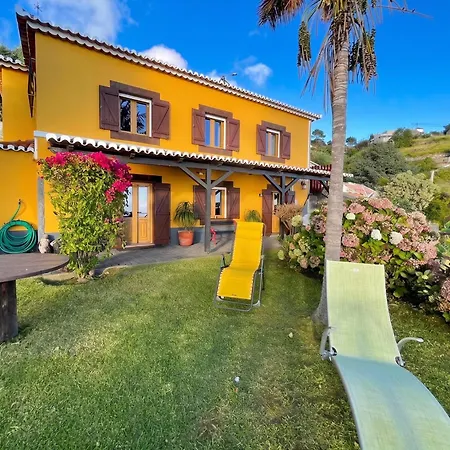 Sea-view House In With Garden And Terrace Faja da Ovelha
