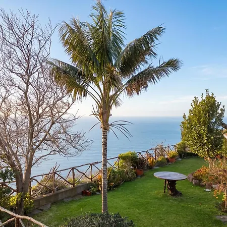 Sea-view House In With Garden And Terrace Holiday home *
