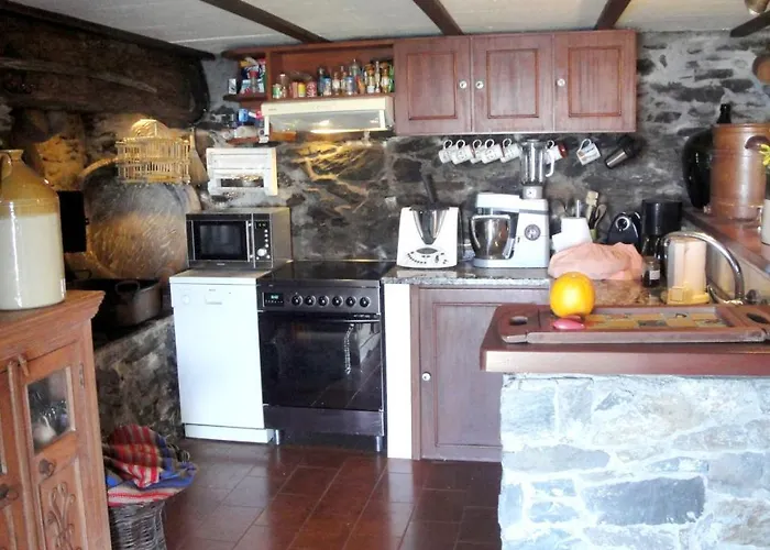 Casa vacanze Sea-view House In With Garden And Terrace Fajã da Ovelha